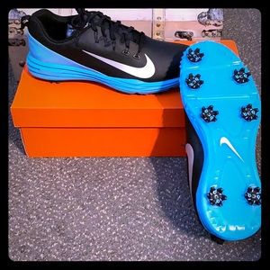 Brand new nike golf lunar command 2 sneakers